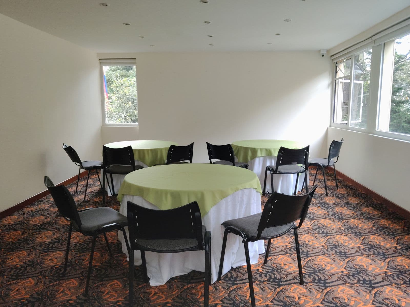 Salón Anjaar